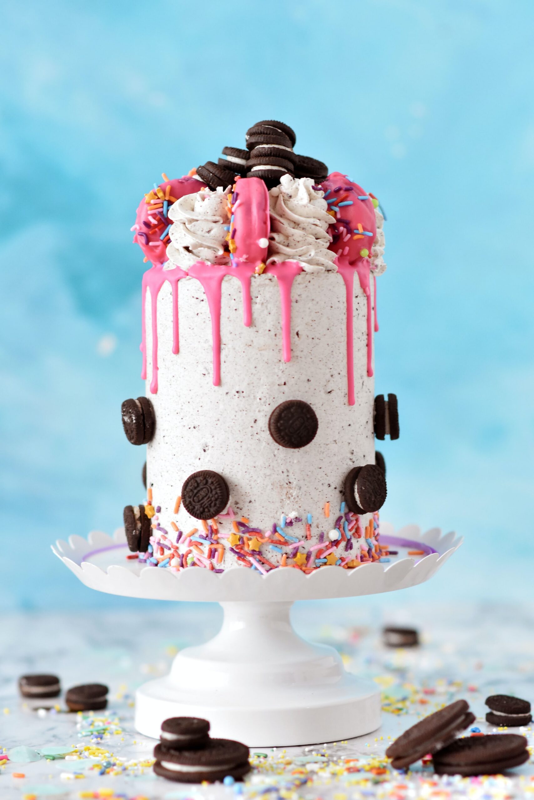 murder mystery dinner party theme GBBO inspired cake